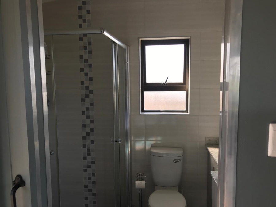 7 Bedroom Property for Sale in Sunnyridge Eastern Cape